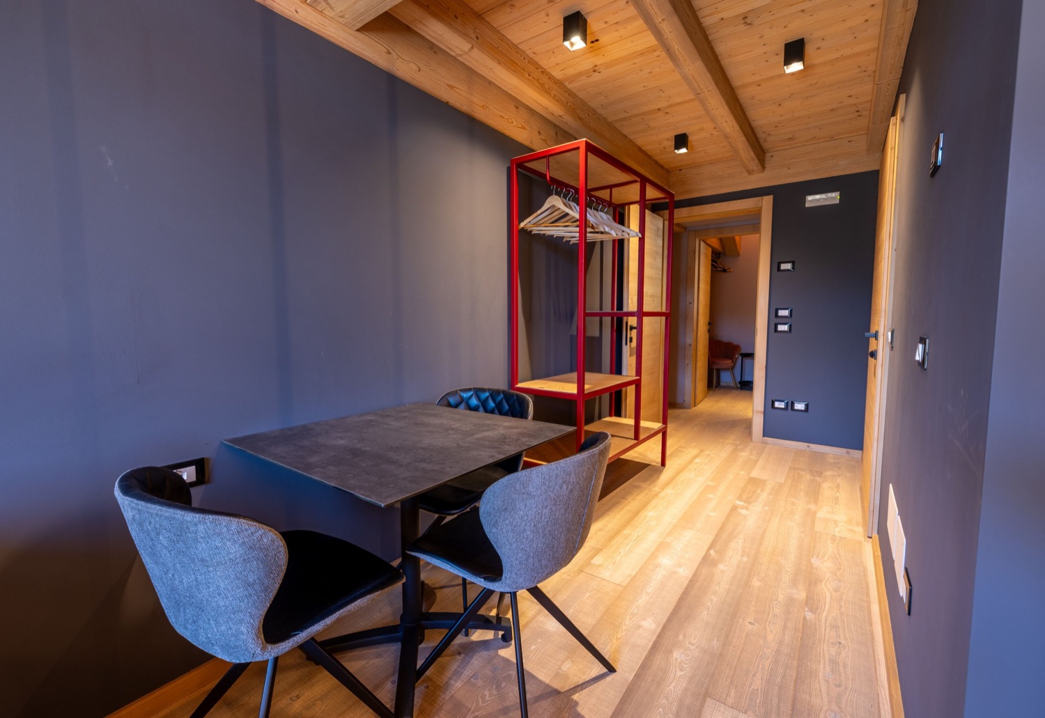 Loft Chalet Apart Suite, angolo relax — Bazzario · Lago di Lavarone
