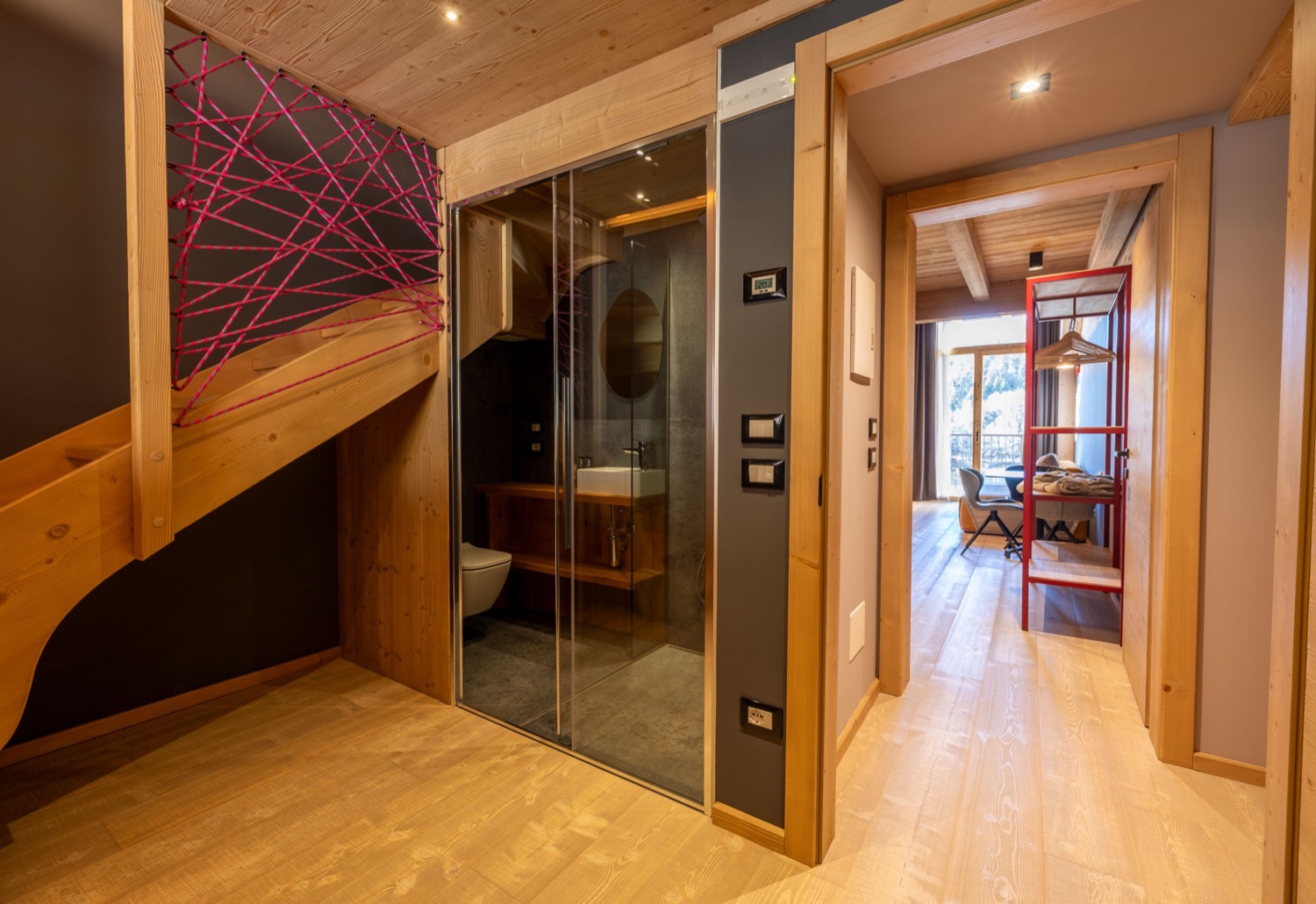 Loft Chalet Apart Suite, luce del mattino — Bazzario · Lago di Lavarone
