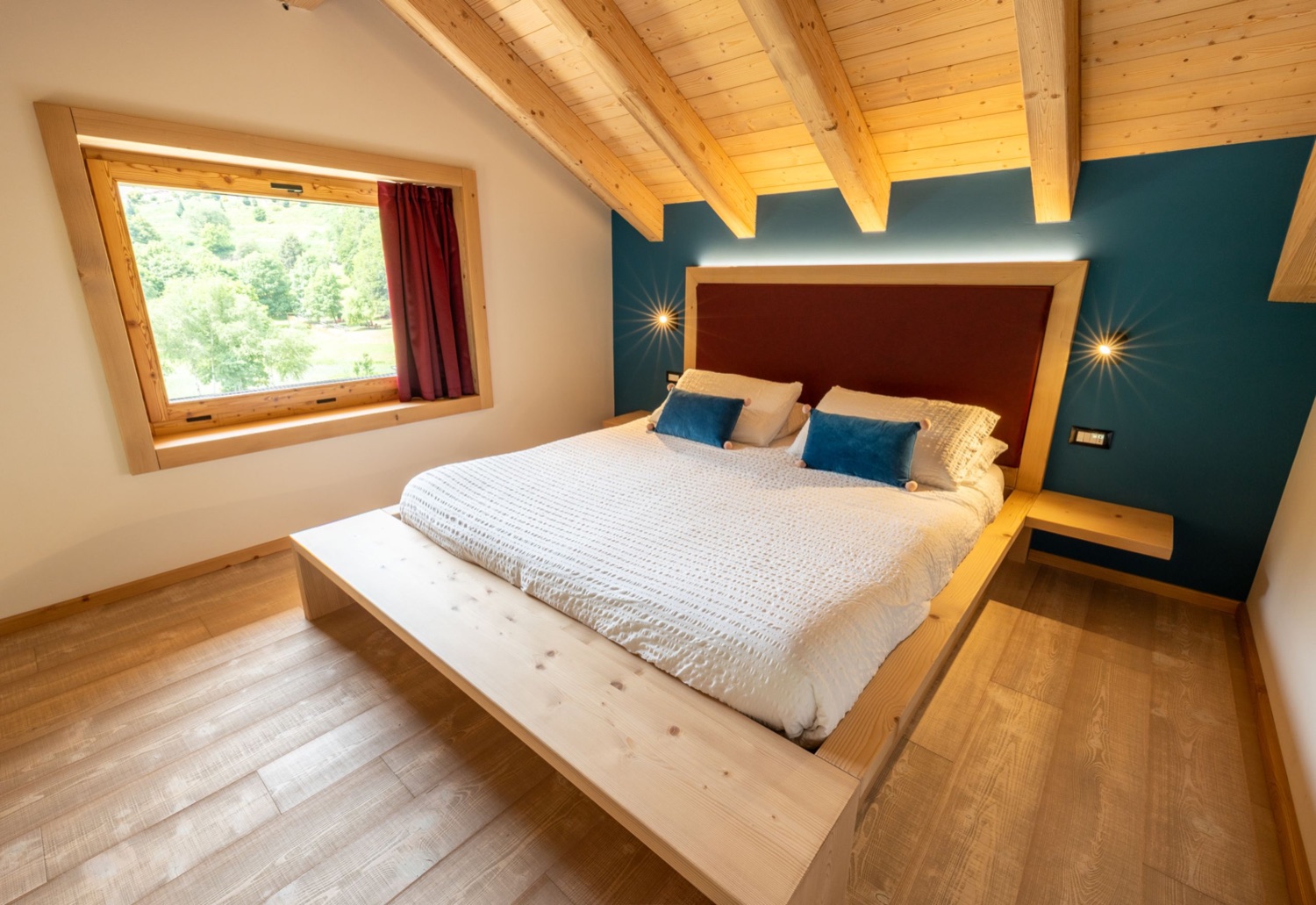 Appartamento Family Loft, vista lago dalla camera — Bazzario · Lago di Lavarone