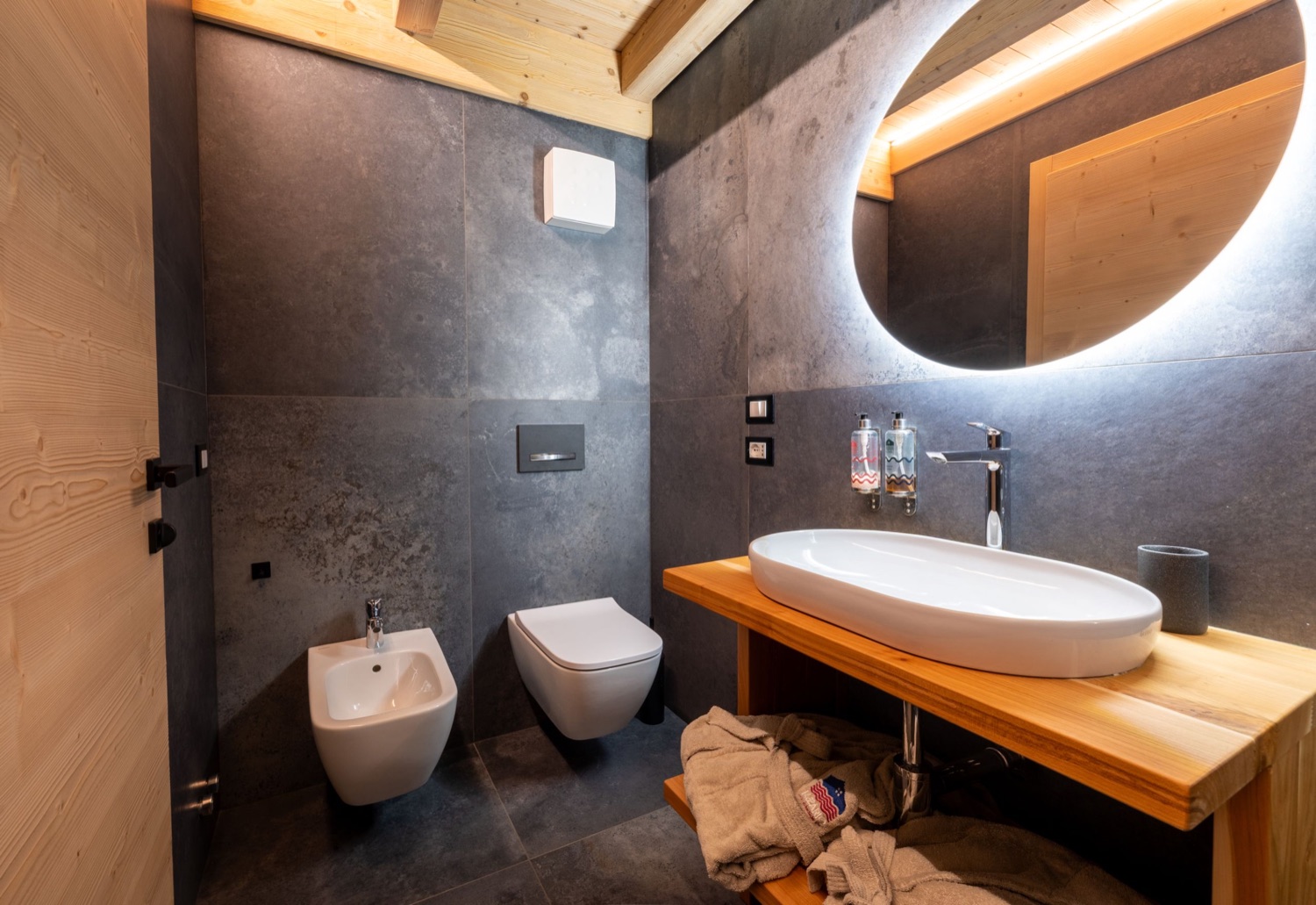 Appartamento Family Loft, dettaglio di design — Bazzario · Lago di Lavarone