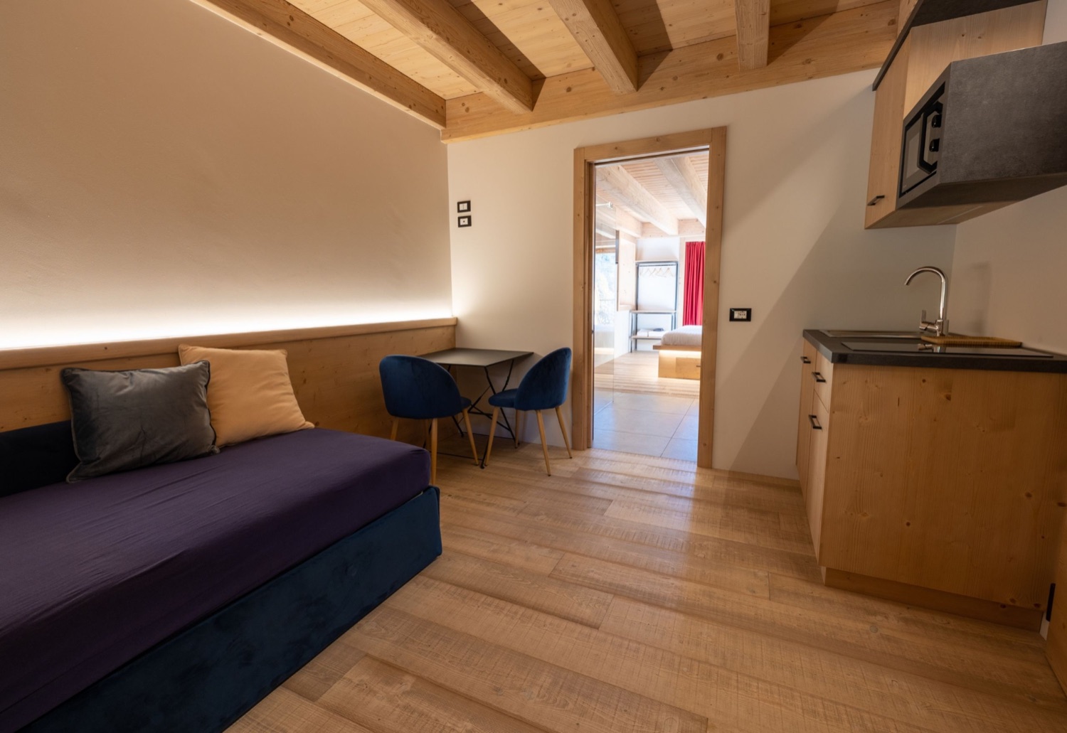 Apart Junior Suite «Pink», il bagno — Bazzario · Lago di Lavarone
