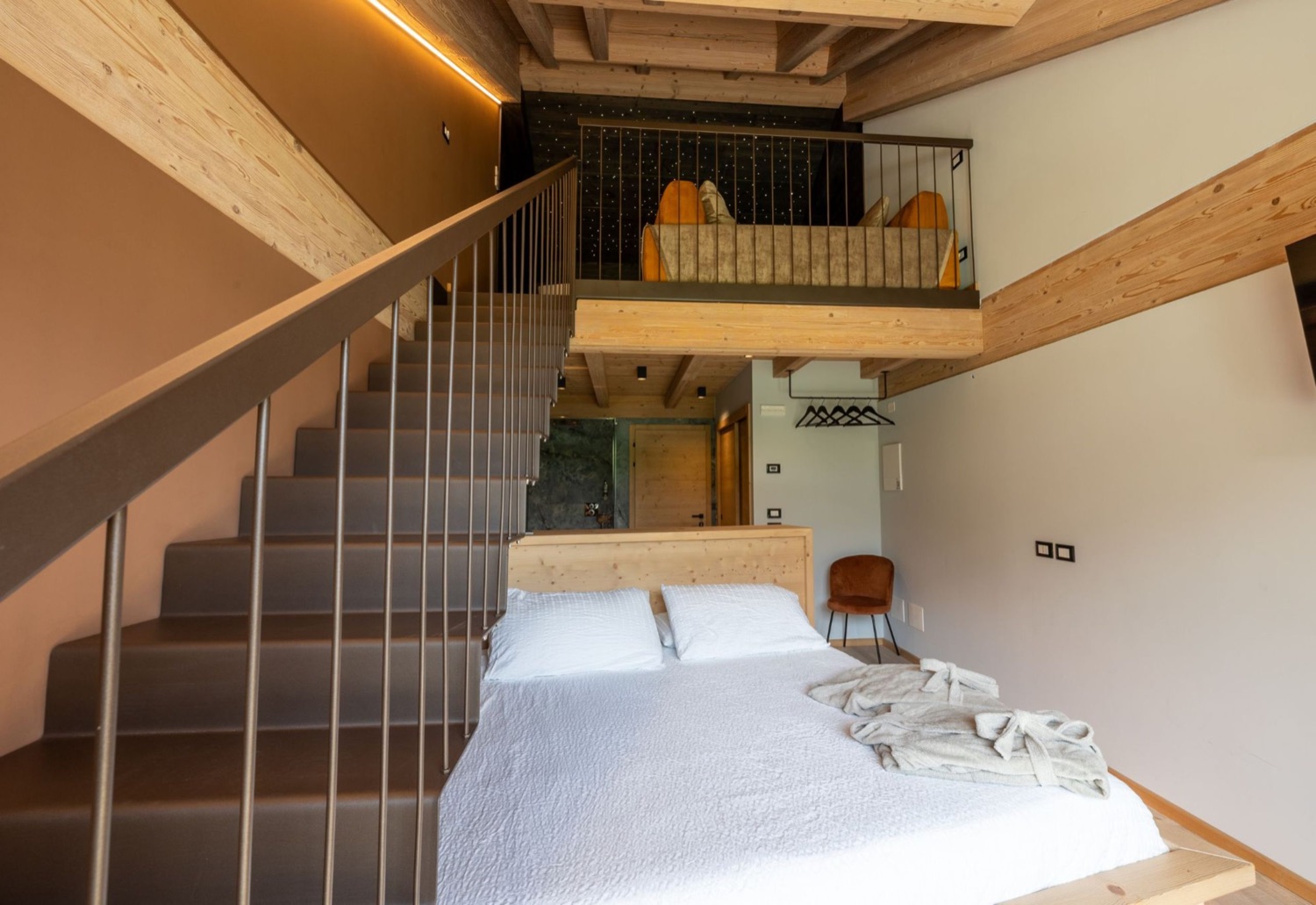 Wellness Loft Suite, la zona notte — Bazzario · Lago di Lavarone